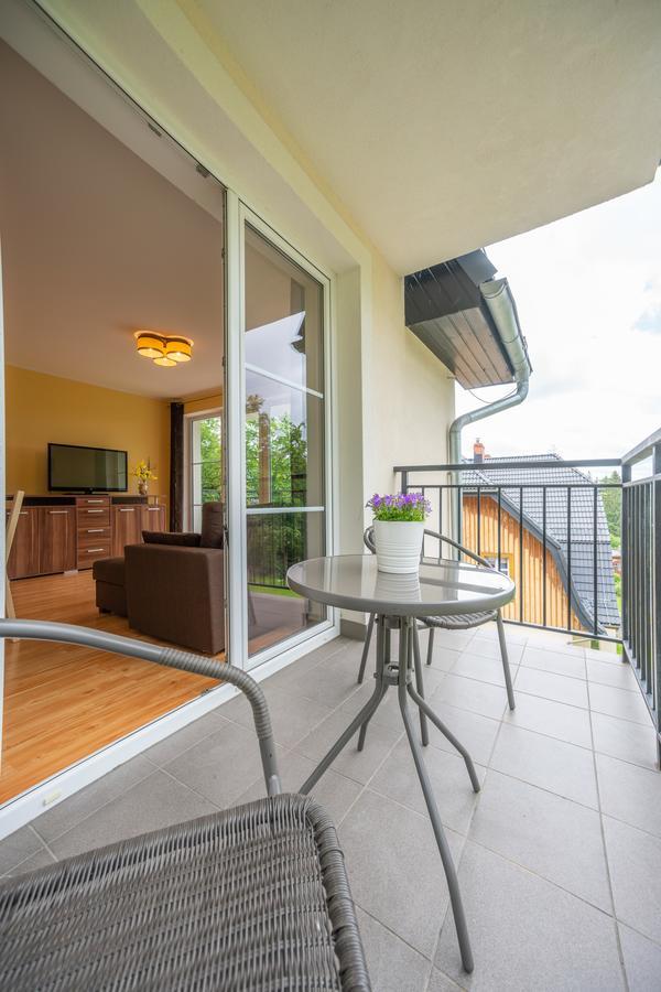Rentplanet - Apartamenty Mickiewicza ชกลาร์สกา ปอเรมบา ภายนอก รูปภาพ